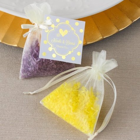 Eco-Friendly Wedding Favours - Eco-Friendly Wedding Confetti